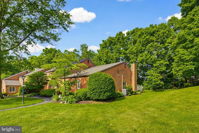 20 BEECHTREE LN, Mountville, PA 17554