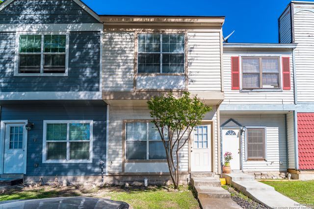12205 Magnolia Blossom, San Antonio, TX 78247