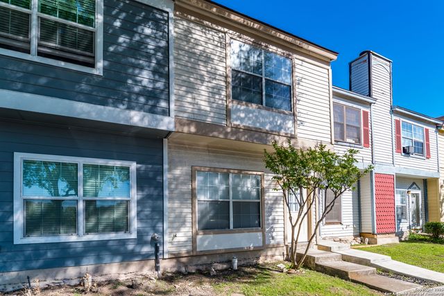 12205 Magnolia Blossom, San Antonio, TX 78247