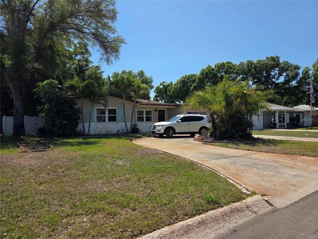 5814 20TH AVE S, Gulfport, FL 33707