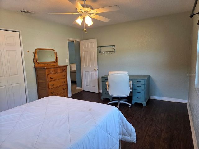 5814 20TH AVE S, Gulfport, FL 33707