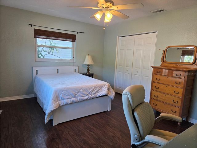 5814 20TH AVE S, Gulfport, FL 33707