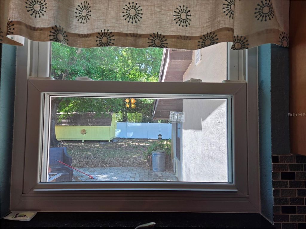 Image 16 of property listing at 5814 20TH AVE S, Gulfport, FL 33707