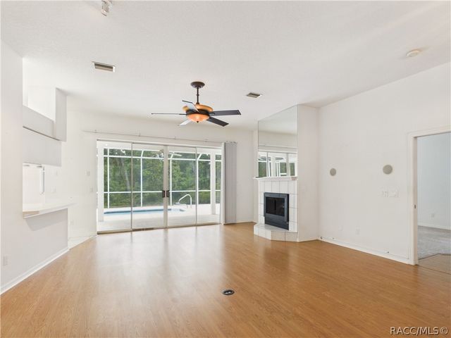 16 E Primula Court, Homosassa, FL 34446