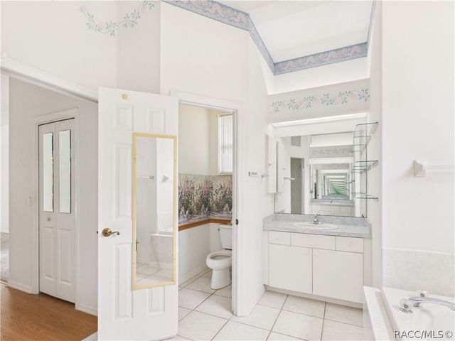 16 E Primula Court, Homosassa, FL 34446