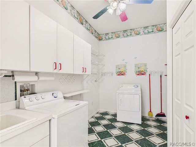 16 E Primula Court, Homosassa, FL 34446