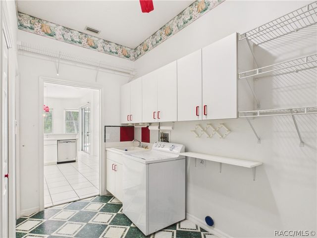 16 E Primula Court, Homosassa, FL 34446
