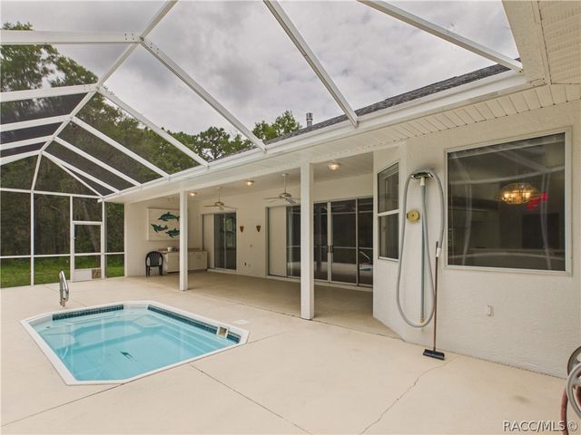 16 E Primula Court, Homosassa, FL 34446
