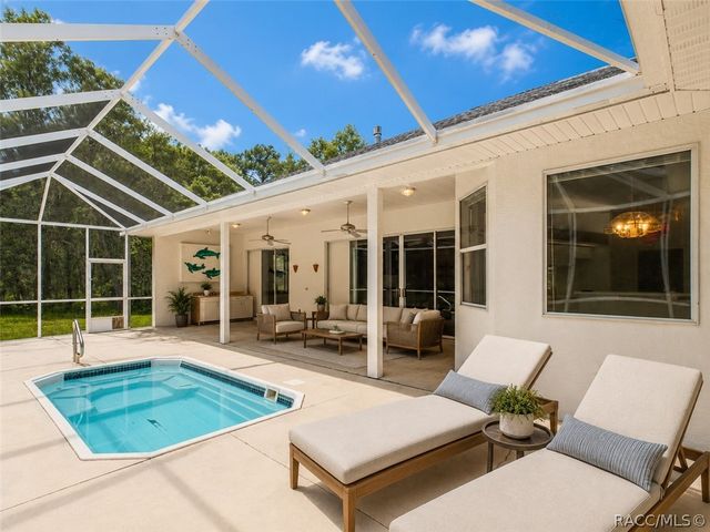 16 E Primula Court, Homosassa, FL 34446