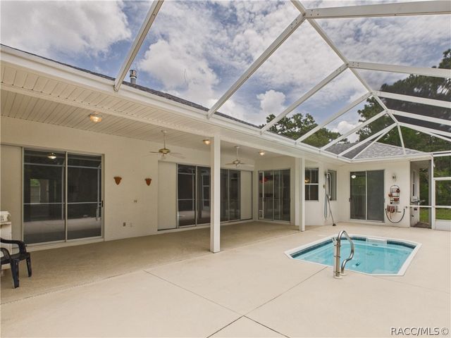 16 E Primula Court, Homosassa, FL 34446