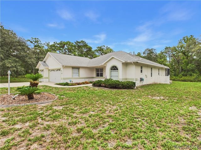 16 E Primula Court, Homosassa, FL 34446