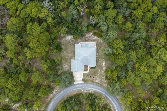 16 E Primula Court, Homosassa, FL 34446