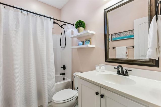 174 Majestic Oaks Drive, Brunswick, GA 31523