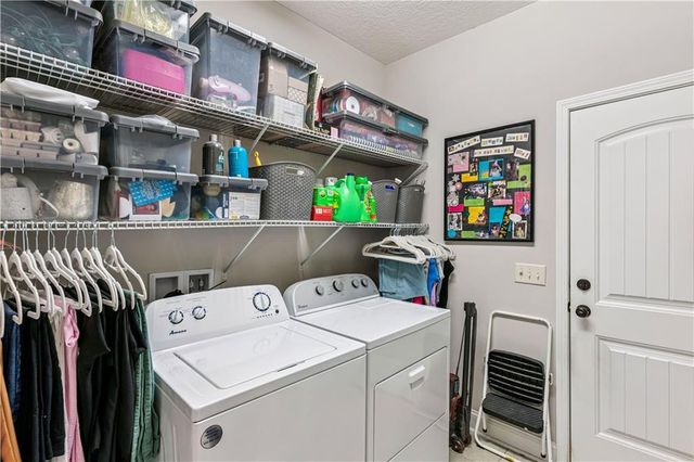 174 Majestic Oaks Drive, Brunswick, GA 31523
