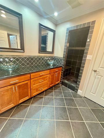 5809 Turner Street, The Colony, TX 75056