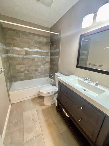5809 Turner Street, The Colony, TX 75056