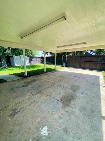 5809 Turner Street, The Colony, TX 75056