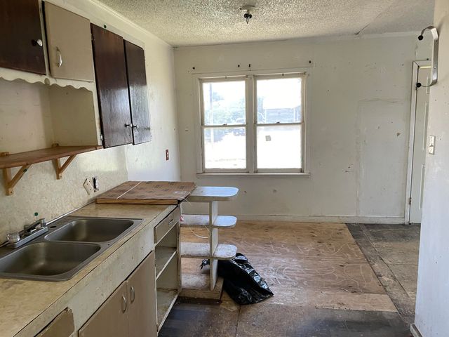 614 E 38th Street, San Angelo, TX 76903