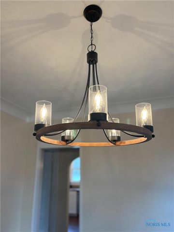 2142 Brookford Drive, Toledo, OH 43614