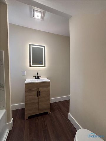 2142 Brookford Drive, Toledo, OH 43614