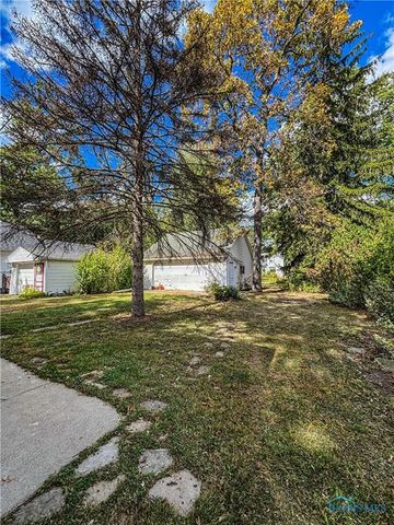 2142 Brookford Drive, Toledo, OH 43614