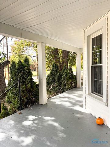 2142 Brookford Drive, Toledo, OH 43614