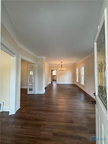 2142 Brookford Drive, Toledo, OH 43614