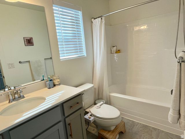 6135 N BOULTER PEAK LN, Eagle Mountain, UT 84005