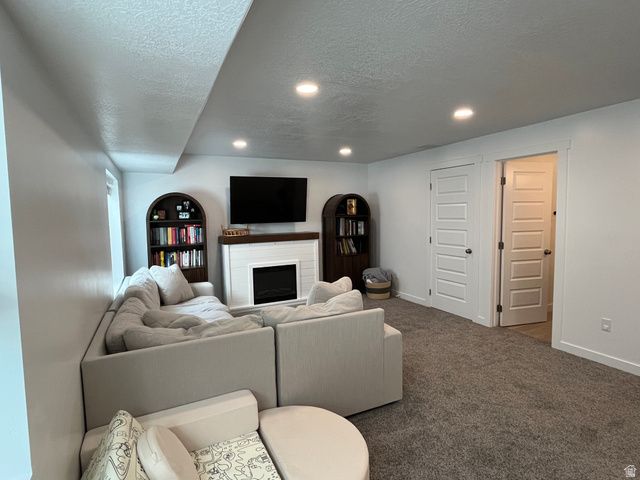 6135 N BOULTER PEAK LN, Eagle Mountain, UT 84005