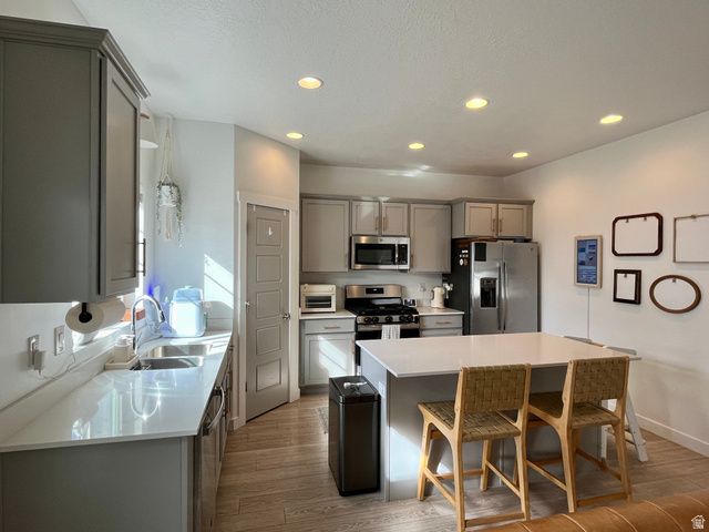 6135 N BOULTER PEAK LN, Eagle Mountain, UT 84005