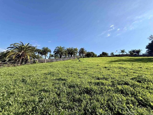 1851 E Mission, Fallbrook, CA 92028