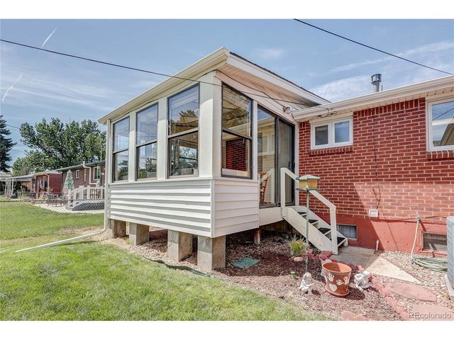 1026 W Princeton Pl, Englewood, CO 80110