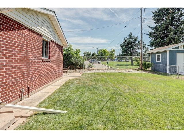 1026 W Princeton Pl, Englewood, CO 80110