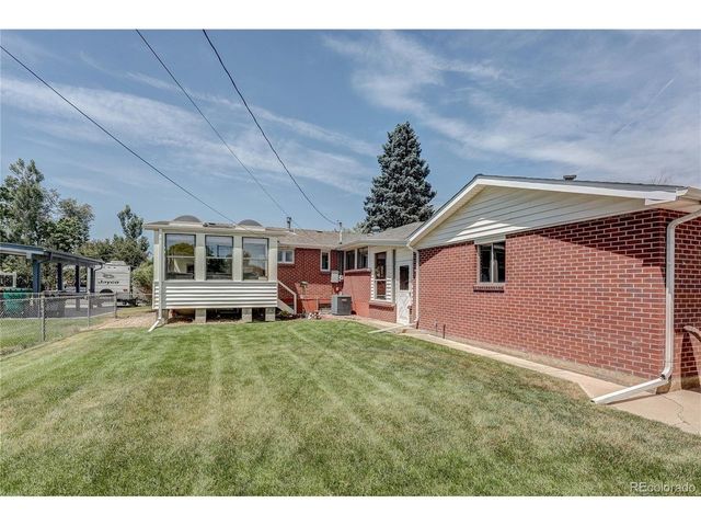 1026 W Princeton Pl, Englewood, CO 80110