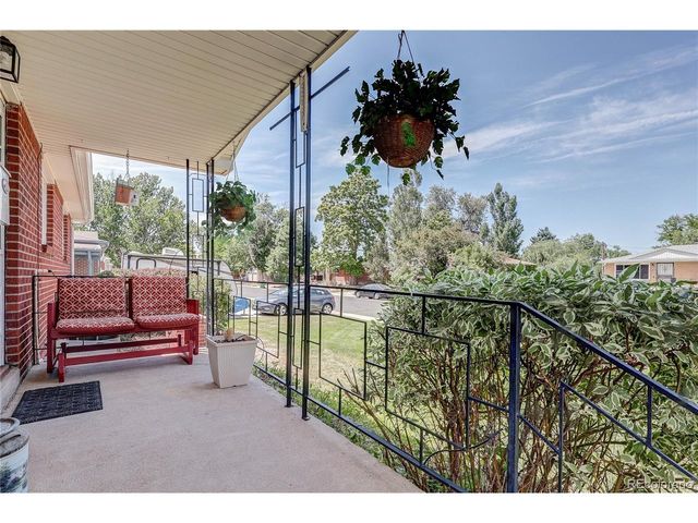1026 W Princeton Pl, Englewood, CO 80110