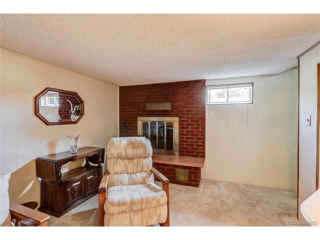 1026 W Princeton Pl, Englewood, CO 80110