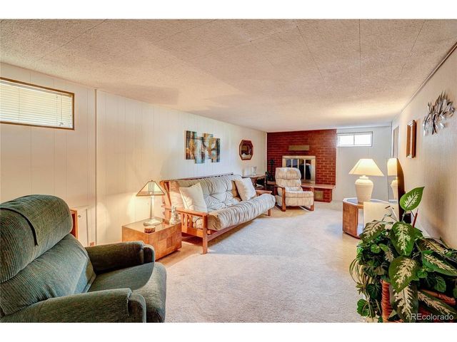 1026 W Princeton Pl, Englewood, CO 80110