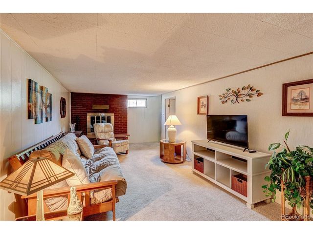 1026 W Princeton Pl, Englewood, CO 80110