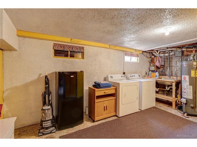 1026 W Princeton Pl, Englewood, CO 80110