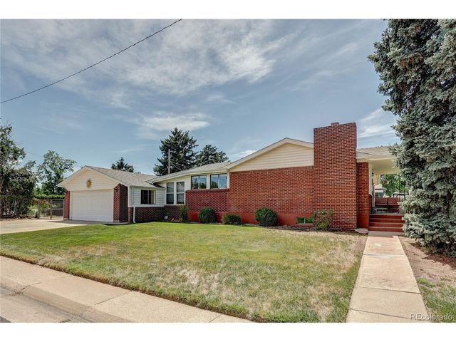 1026 W Princeton Pl, Englewood, CO 80110