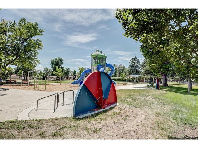 1026 W Princeton Pl, Englewood, CO 80110