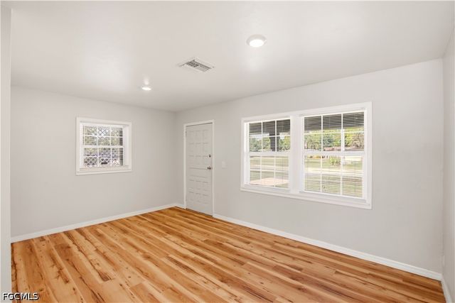 1640 Daniels DR A, North Fort Myers, FL 33917