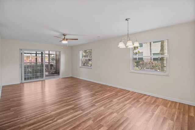 2950 SE Ocean Boulevard 130-4, Stuart, FL 34996