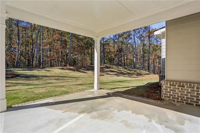5827 Creek Indian Drive, Sugar Hill, GA 30518