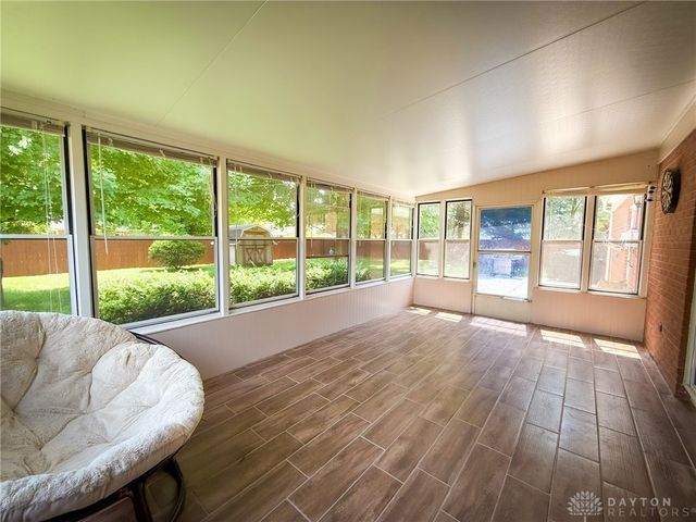 1052 Trianon Drive, Xenia, OH 45385