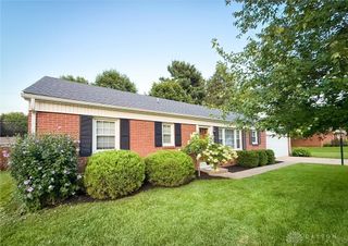1052 Trianon Drive, Xenia, OH 45385