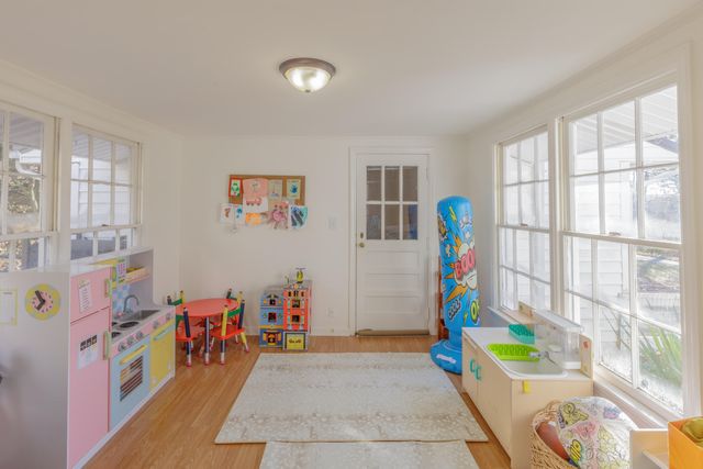 831 Texas Avenue, Signal Mountain, TN 37377