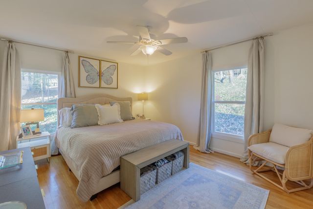 831 Texas Avenue, Signal Mountain, TN 37377