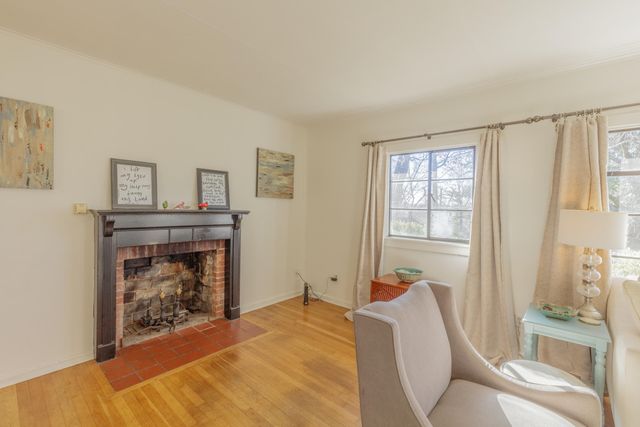 831 Texas Avenue, Signal Mountain, TN 37377