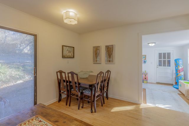 831 Texas Avenue, Signal Mountain, TN 37377